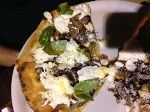 Best Pizza to be found at Bir and Fudd testevere rome