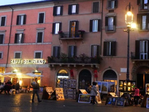 evening picture of piazzs navona shops
