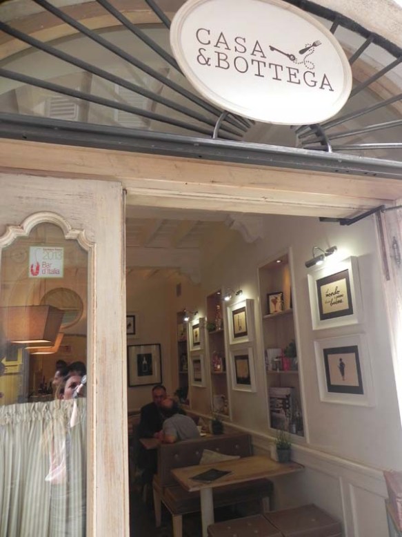 the exterior of casa and bottega cafe