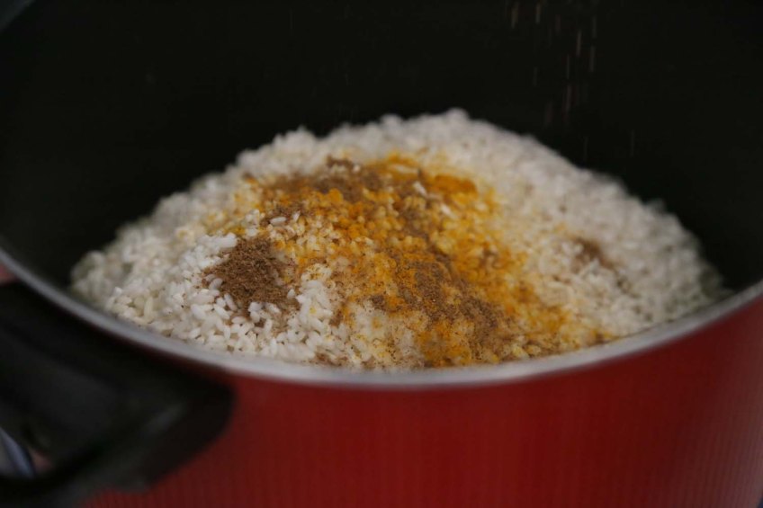 Making Mansaf Recipe rice