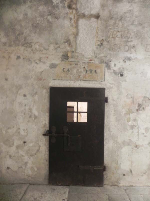 Doors are beautiful in Venice, they speak to you. Italian Architecture is beautiful , jail at house of sighs