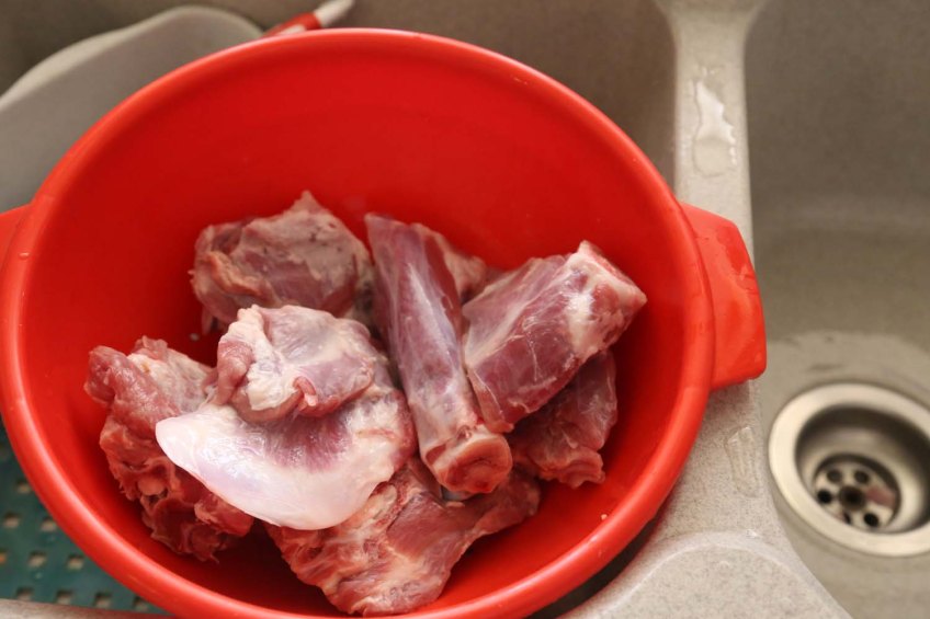 Making Mansaf Recipe lamb