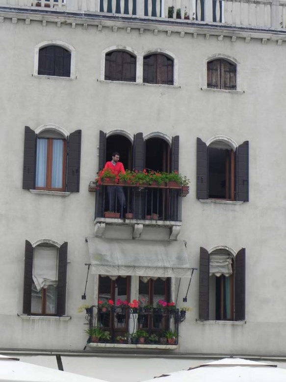 Architecture in venice is breathtaking specially with the beautiful cute little windows and decorations art is in everything red flowers