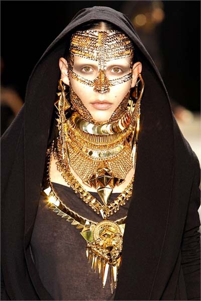 Givenchy fashion june fever