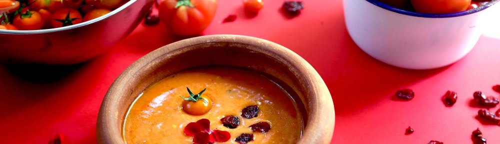 Tomato soup recipe making with tomatoes