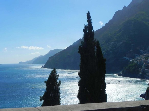 Hypnotic Amalfi Coast drive in Italy