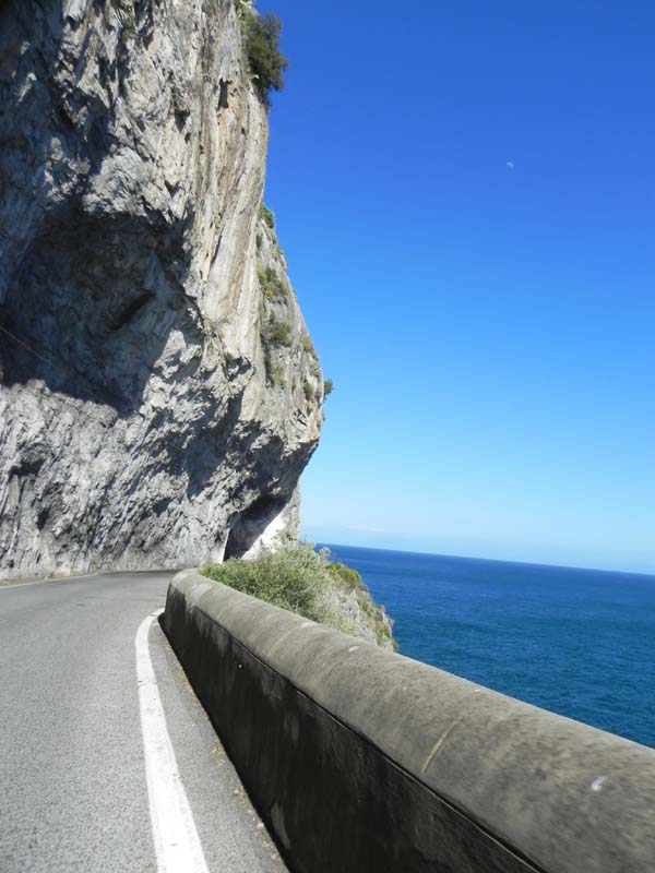 Hypnotic Amalfi Coast drive in Italy