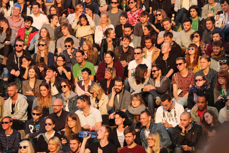 different faces crowd people