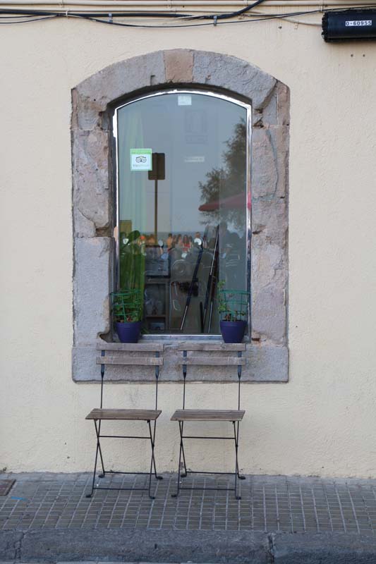 Find out the most urban hypster indie restaurant s in Barcelona Spain