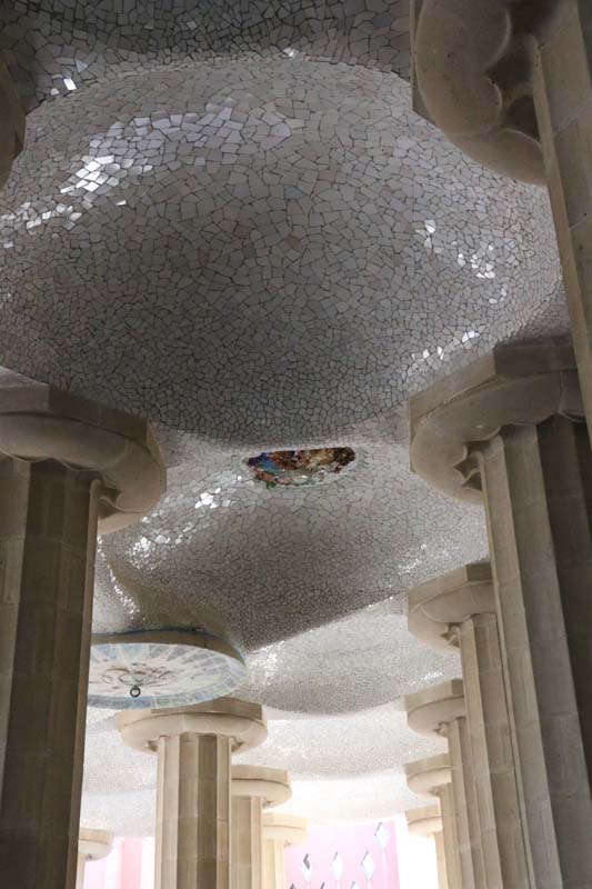 The incredible art of Gaudi architecture a day with gaudi