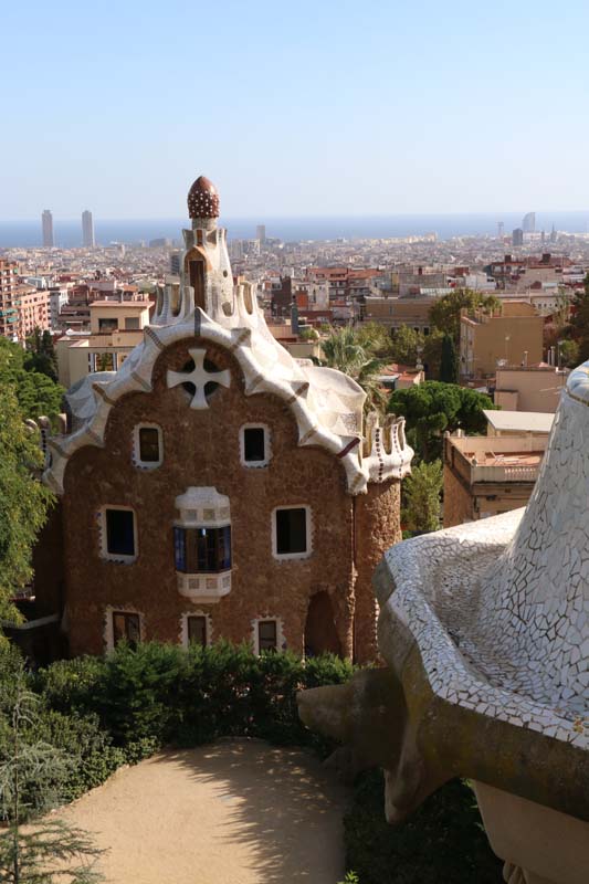 The incredible art of Gaudi architecture a day with gaudi