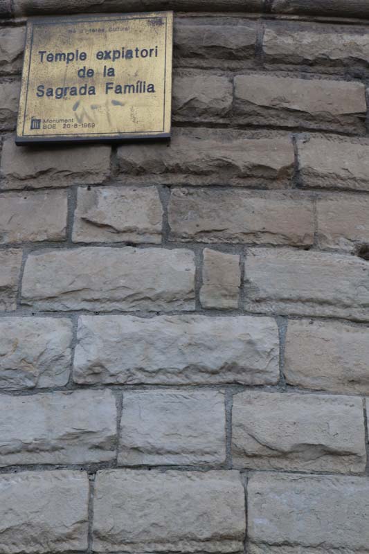 The incredible art of Gaudi architecture a day with gaudi