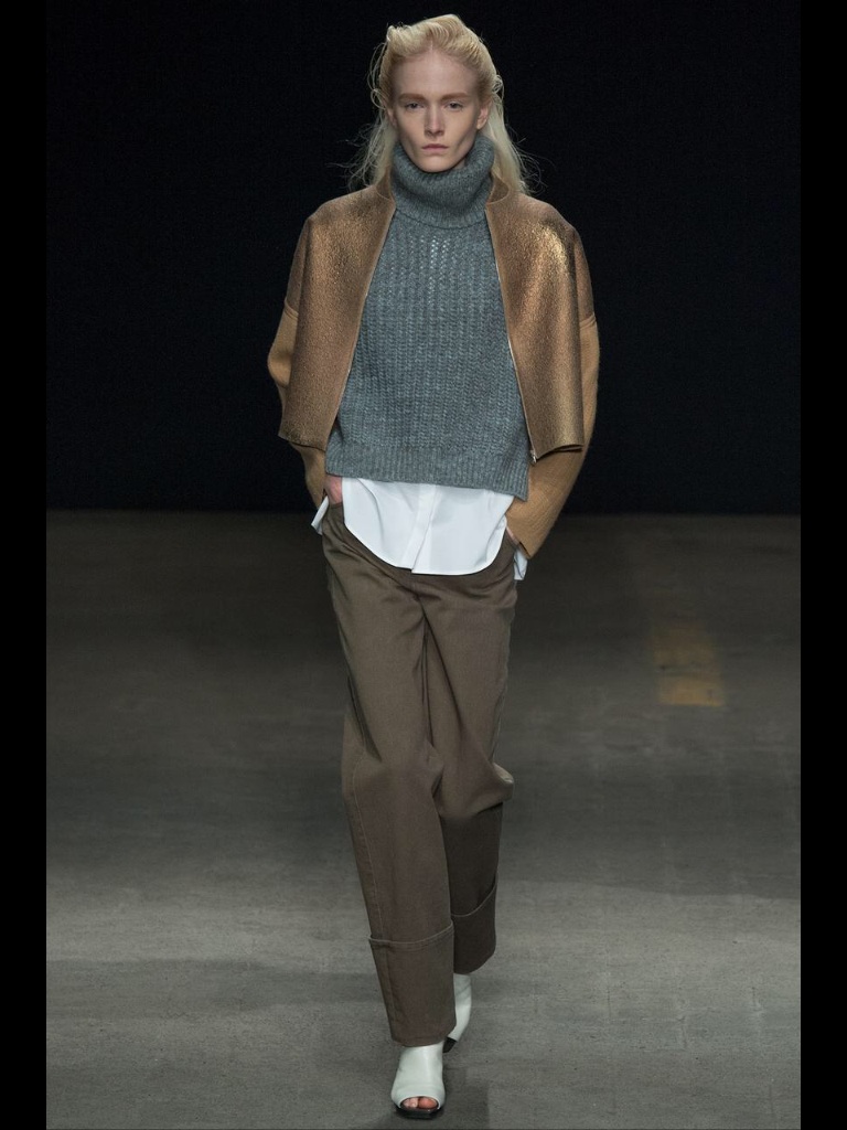 brown pants xCocoon Layering outfits