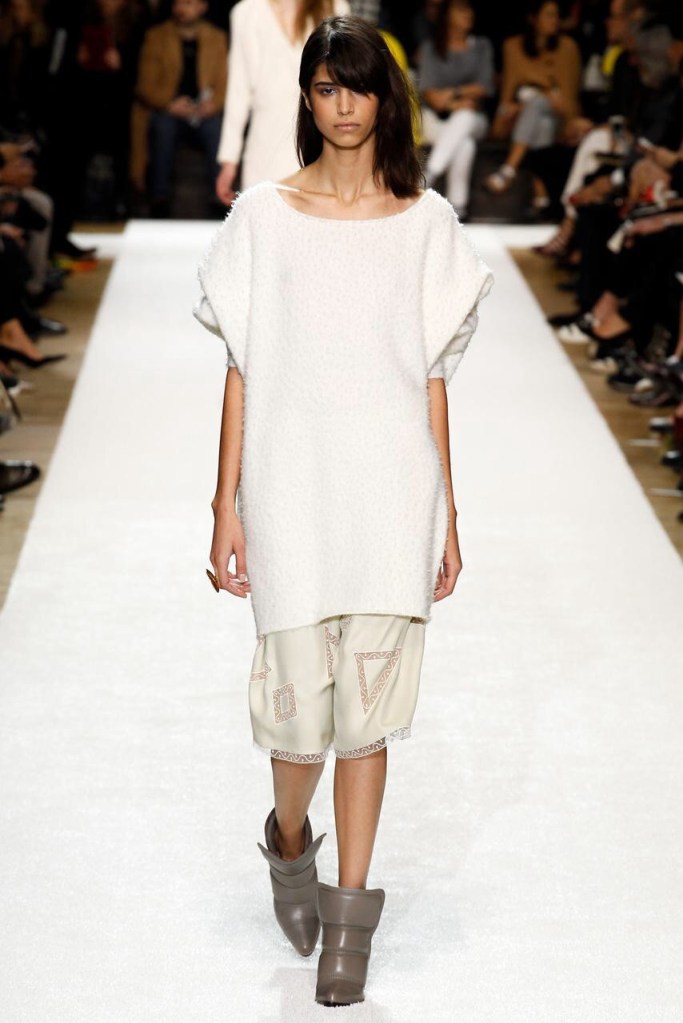 white blouse fall winter ready to wear