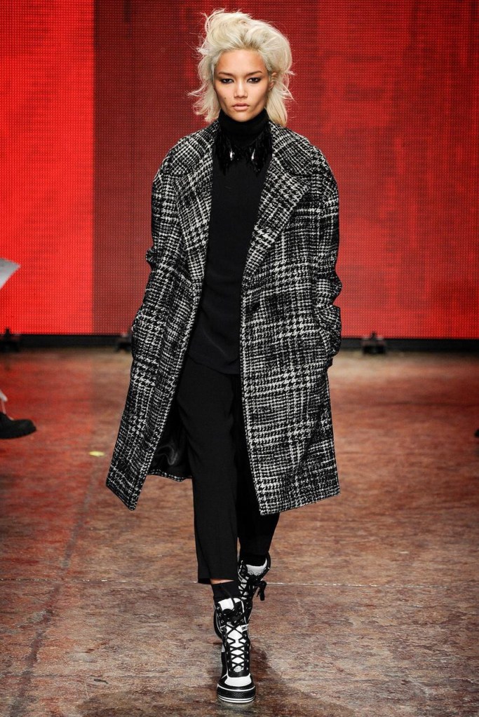 Classic grey tweed coat Favorite coats for this fall winter 2014 2015 ready to wear collections