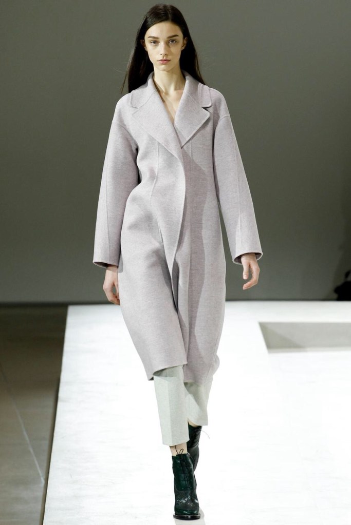 Straight cut ready to wear