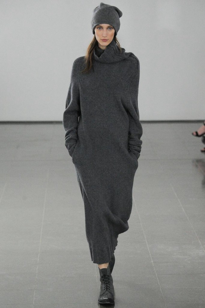 grey outfit grey scale outfits