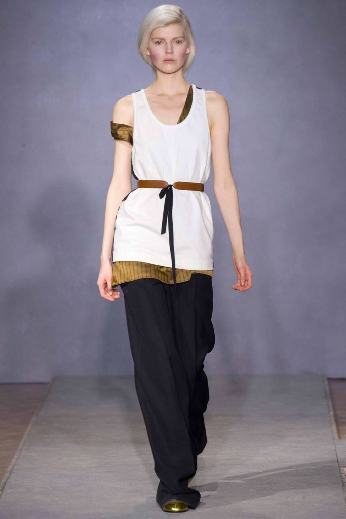 Belt emphasis ready to wear winter collection