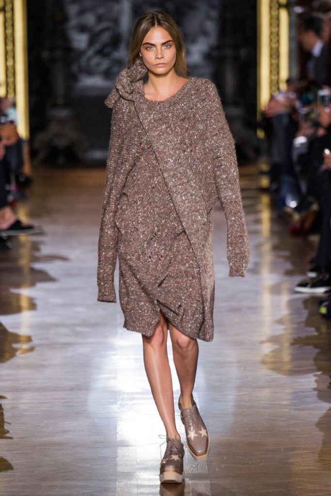 Head to toe one Mono color winter ready to wear