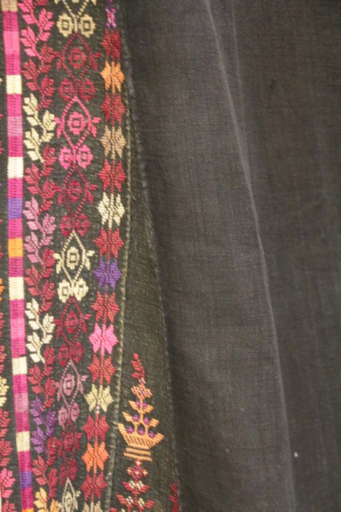 Golden Threads Of Bethlehem