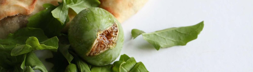 Step by Step recipe on how to make Sabanekh Triangles Pastry طريقة عمل فطائر السبانخ بالصور Spinach and Fig