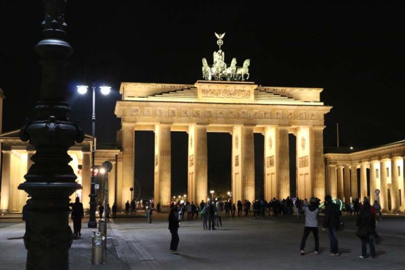 Night shot of the Brandenburg gate in berlin