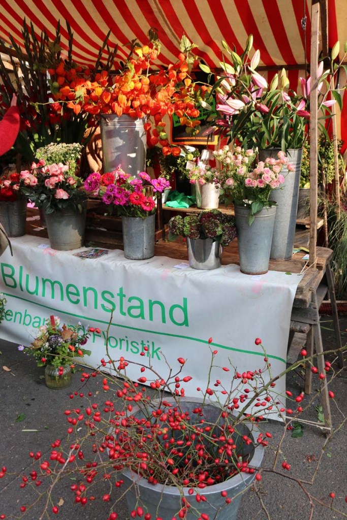 Florals Neukolln flea market in Berlin Maybachufer