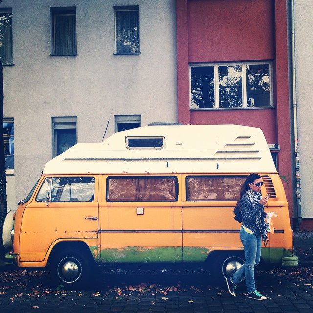 Neukolln yellow bus