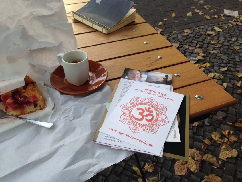 A small cafe icecream parlor breakfast and brunch outdoor