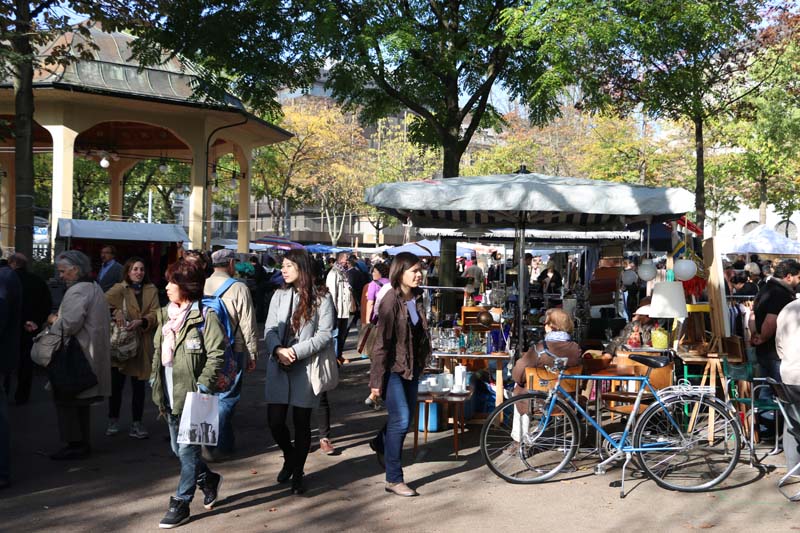 A busy flea market at the old town center of Zurich