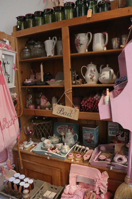 Pink cute little shop in Zurich