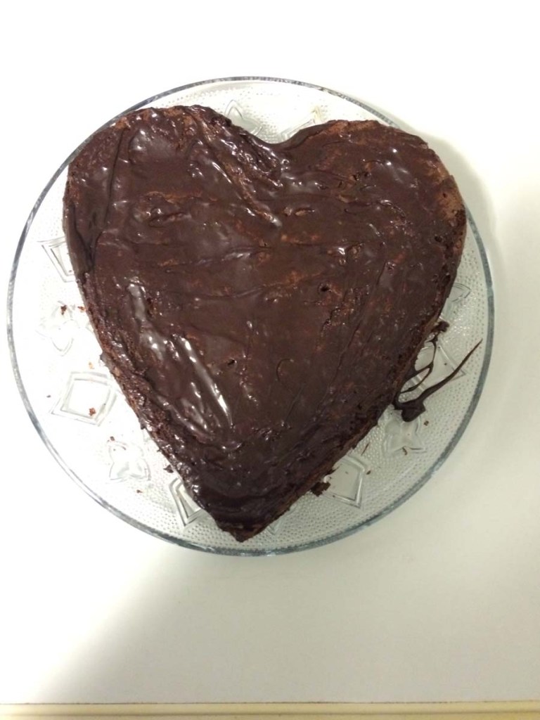 Full recipe for a delicious dark chocolate tart