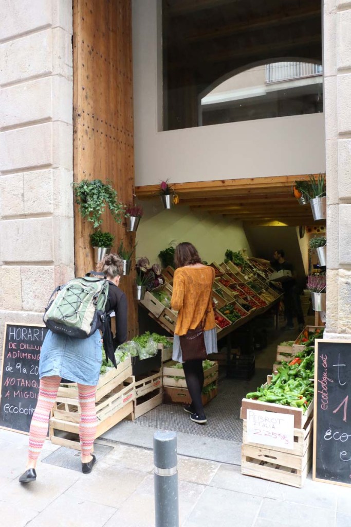 Grocery shopping in Barcelona