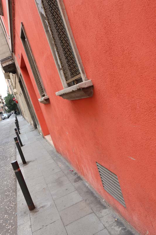 Orange wall gracia barcelona