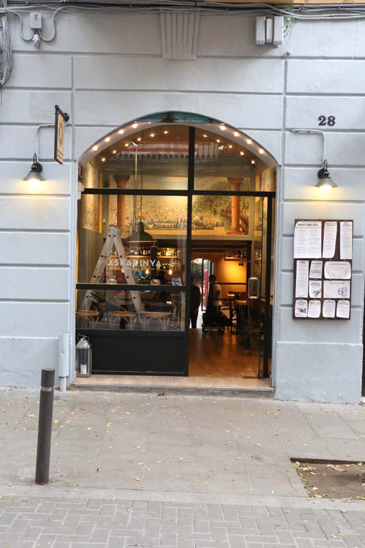 Aska Dinya Palestinian restaurant in Barcelona