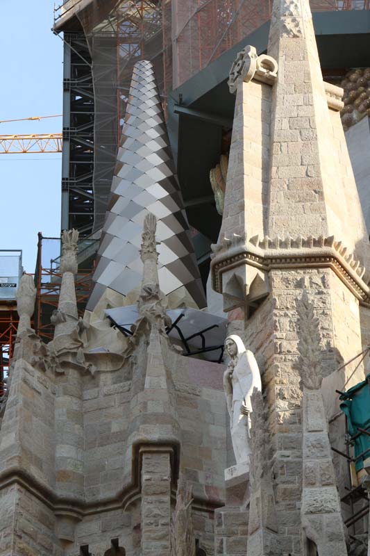 Close up photo of the details of the church La Segrada Familia in Barcelona