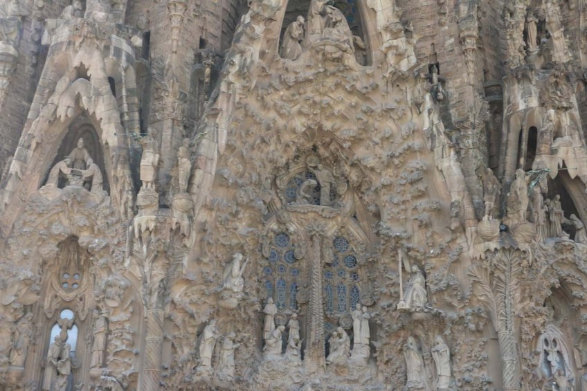 Close up photo of the details of the church La Segrada Familia in Barcelona