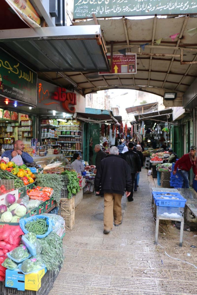 Going toward downtown Nablus البلد