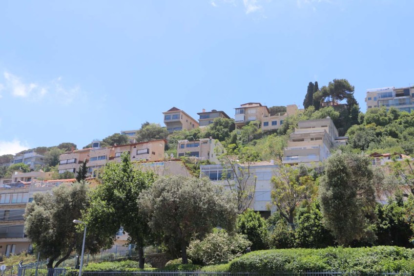 في حدائق البهائيين في خيفا فلسطين المحتلة اسرائيل