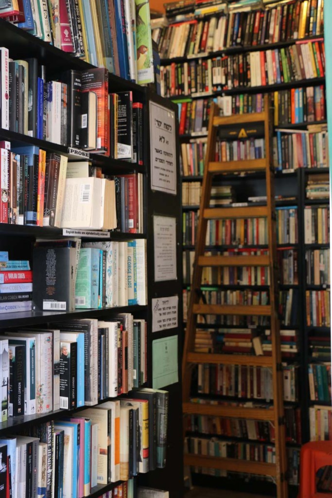 Elika, art bar cafe in Haifa, اليكا