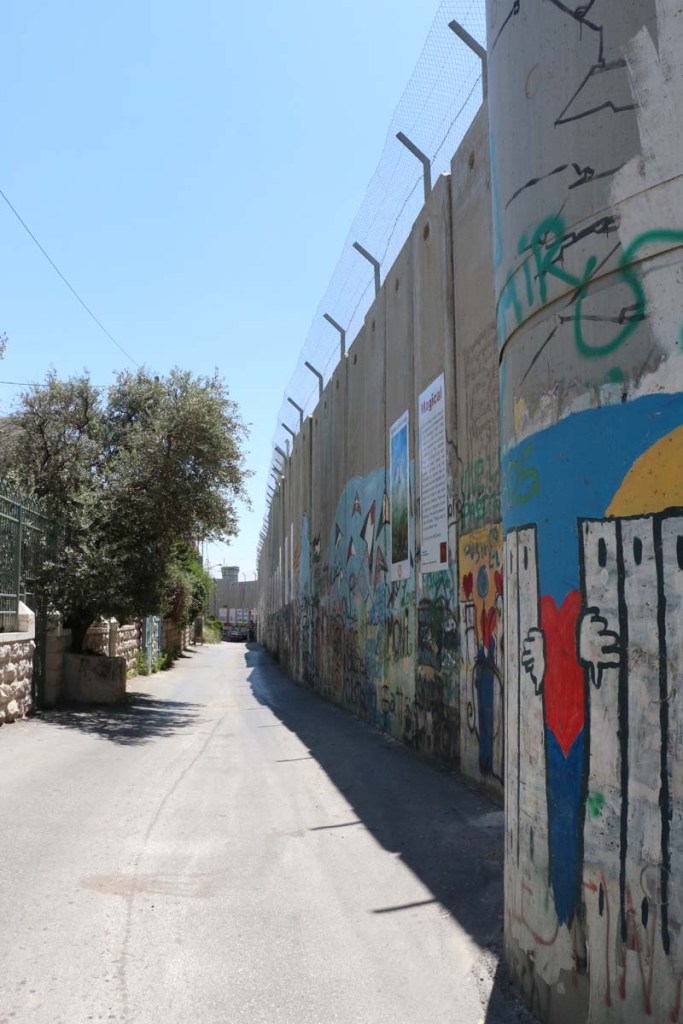 graffiti art in streets