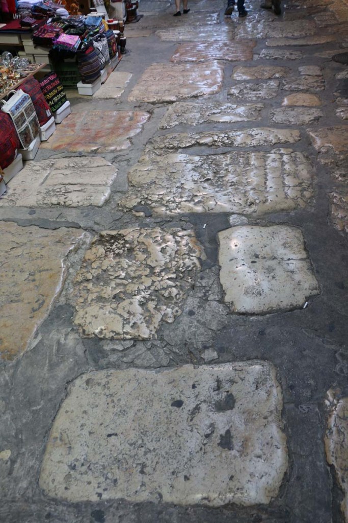 في شوارع قدس العتيقة - in the streets of Old Jerusalem