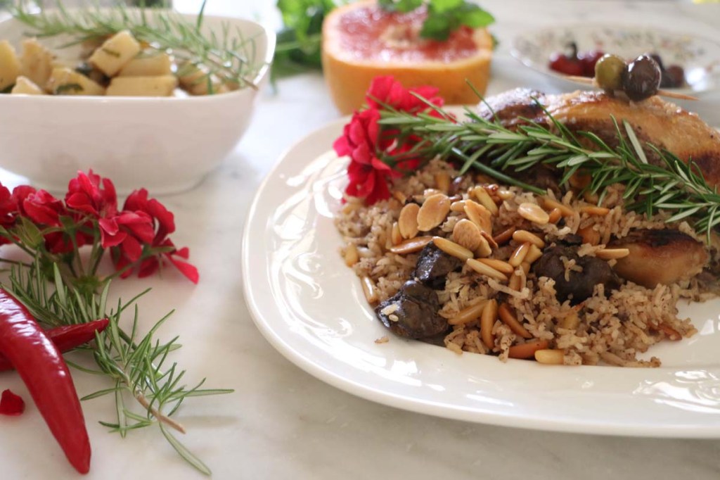 How to make the most delicious Middle Eastern stuffed chicken with liver and nuts