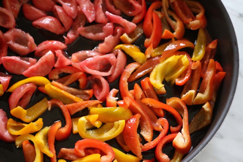 طريقة عمل المقلوبة بالباذنجان بالصور