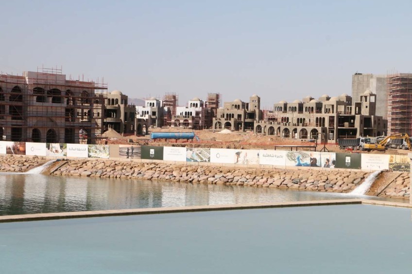 Saraya-Aqaba-Jordan-Travel-Red-Sea-easgle-hills