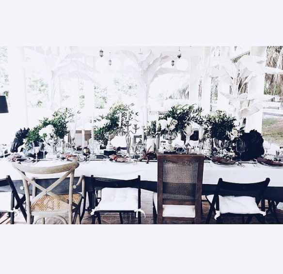 Dinning Table, setup