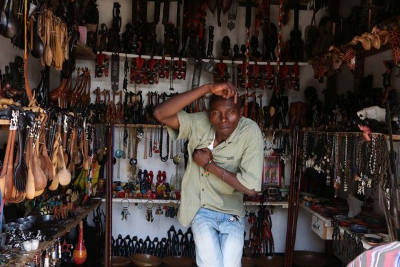 African man, Artist, Tanzania, Arusha
