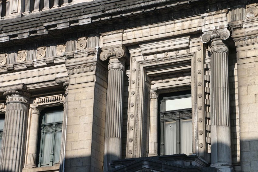 Belgium-brussels-traveling-travel-blog-architecture-Justice-Palace-12