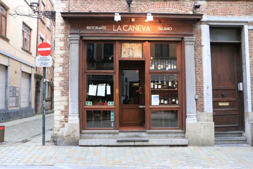 Belgium, brussels, travel, travel blog, architecture-12