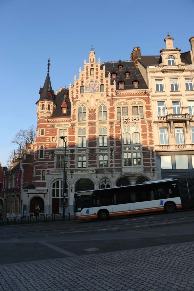 Belgium, brussels, travel, travel blog, architecture, Coudenberg Street-1